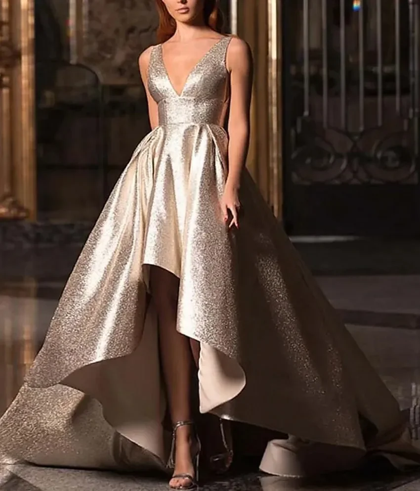 

Glittering Gold/Silver Elegant Prom Evening Dress V Neck Sleeveless Backless Sequin Formal Party Gown High LowDe Longo