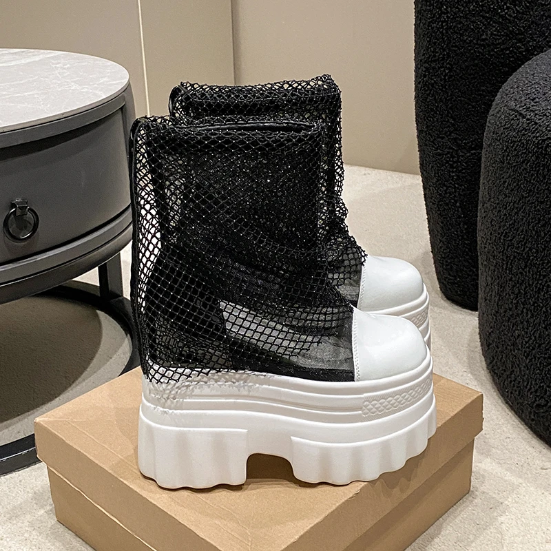 

Женские дизайнерские летние ботильоны на платформе 14 см, черно-белые, сетчатые, дышащие, повседневные сандалии, женская обувь на толстой подошве