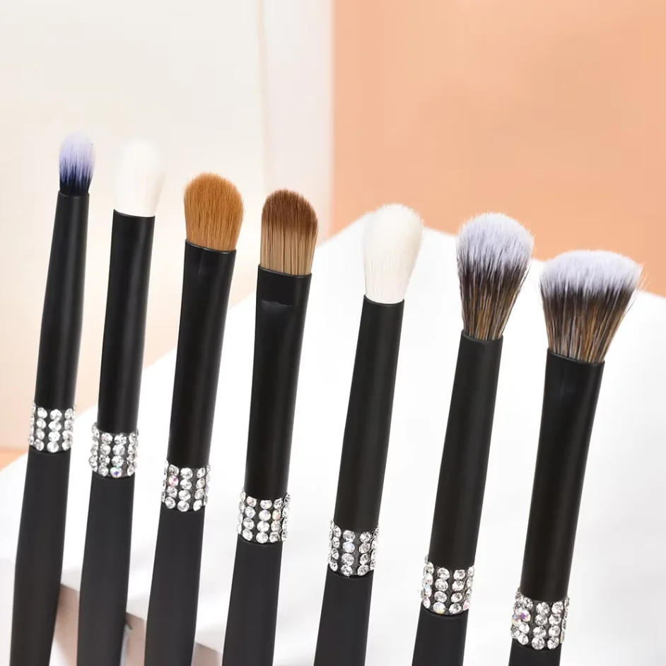 15종 메이크업 브러쉬 세트, 자체 브랜드 뷰티 메이크업 도구, 블랙 컬러 블링 크리스탈 글리터 핸들, 전문가용 메이크업 브러쉬 키트