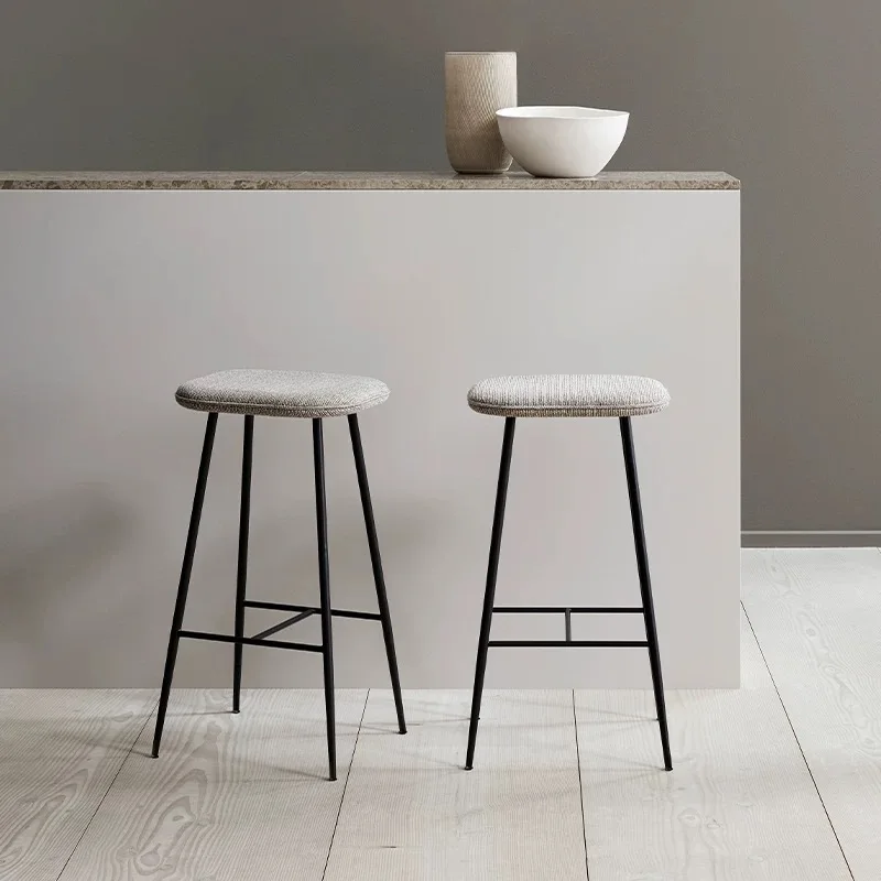 

Дизайнерские серые барные стулья, минималистичные барные стулья с акцентной высотой для гостиной, удобные мягкие Sillas Para Comedor, уникальная мебель