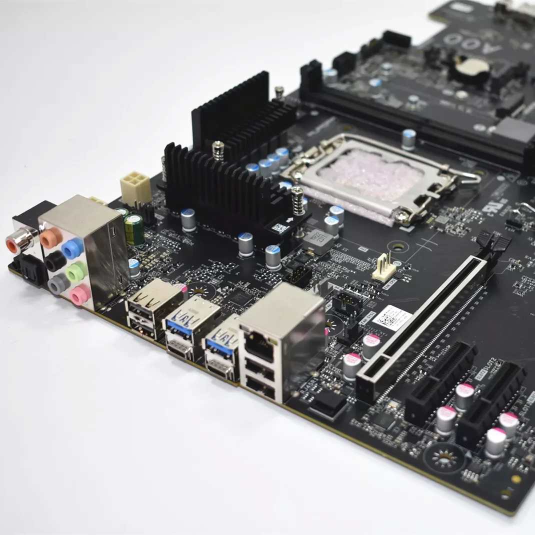 Dell Alienware Aurora R15 Motherboard Z690 LGA1700 DDR5