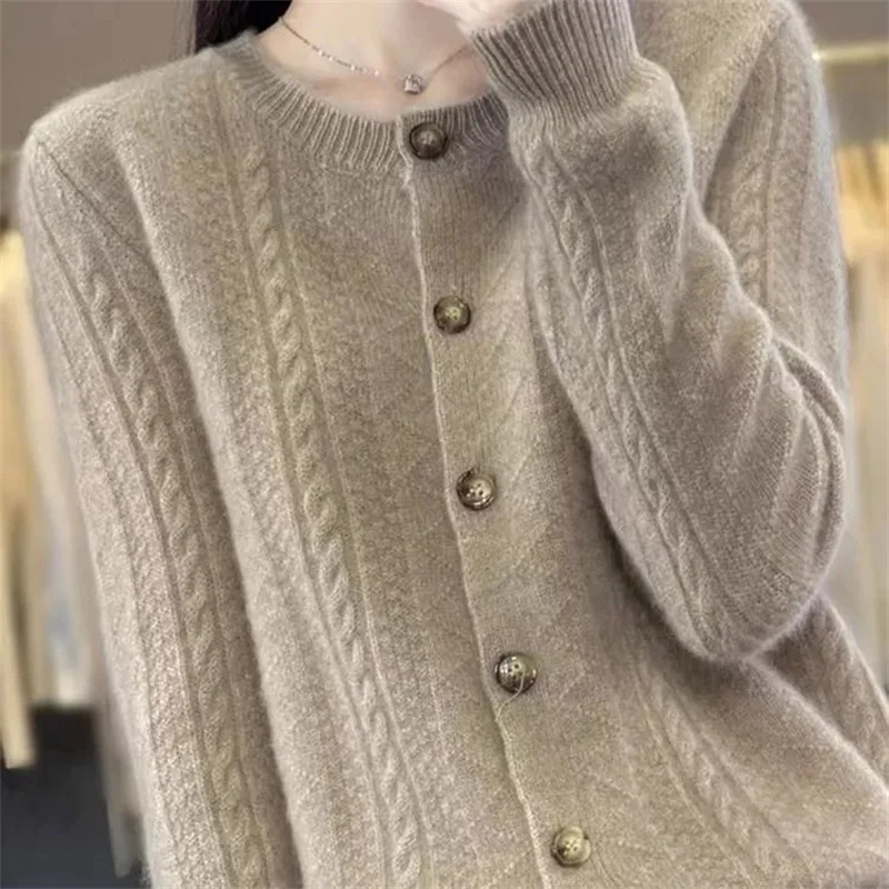 2024 New Autumn winter Round Neck Knitted Cardigan Women High-quality Long Sleeve Casual Soft Knitwear Jacket Female Sweater