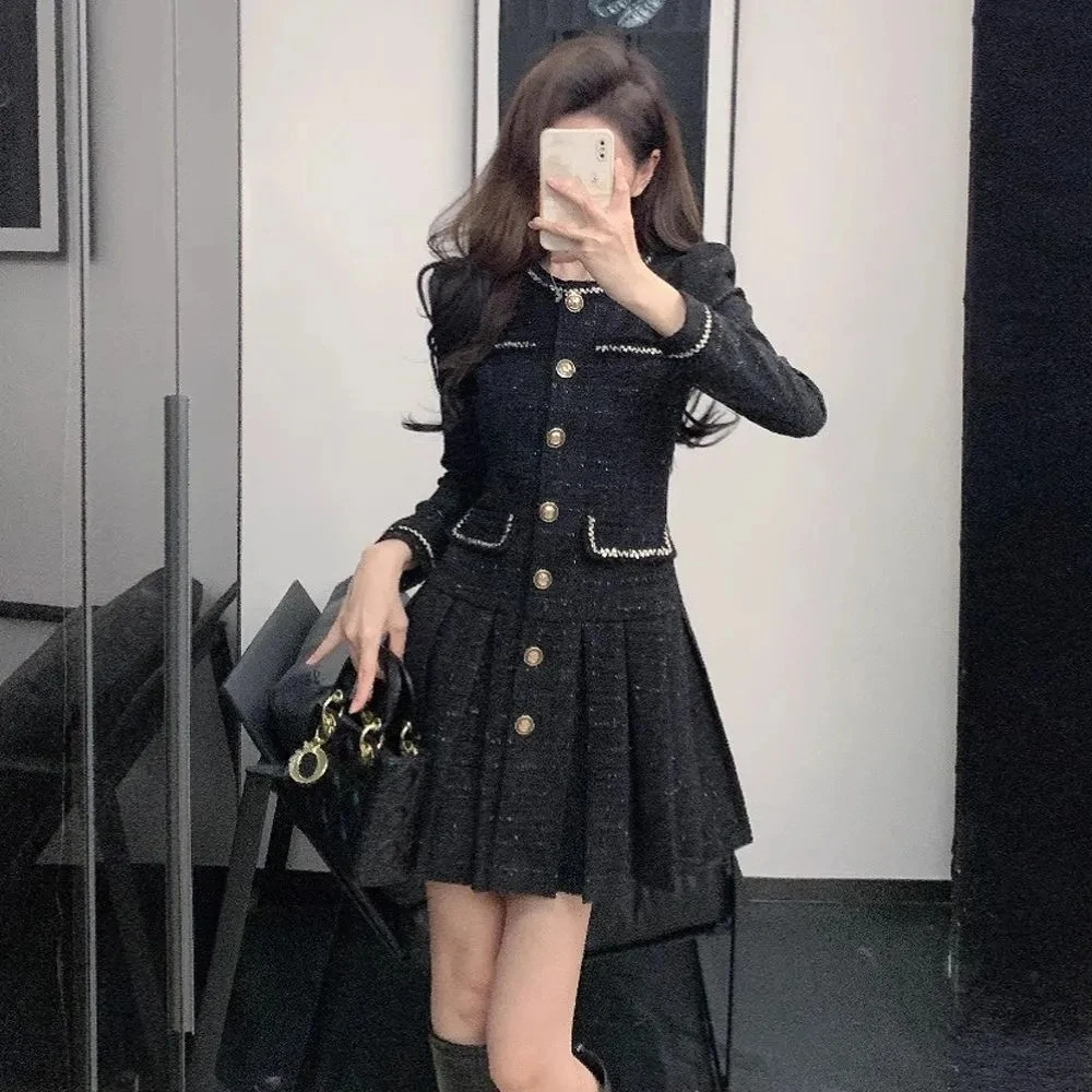 Women\'s Autumn Winter Round Neck Medium Length Slim Fit Pleated Tweed High-Quality Fragrant Black Dress