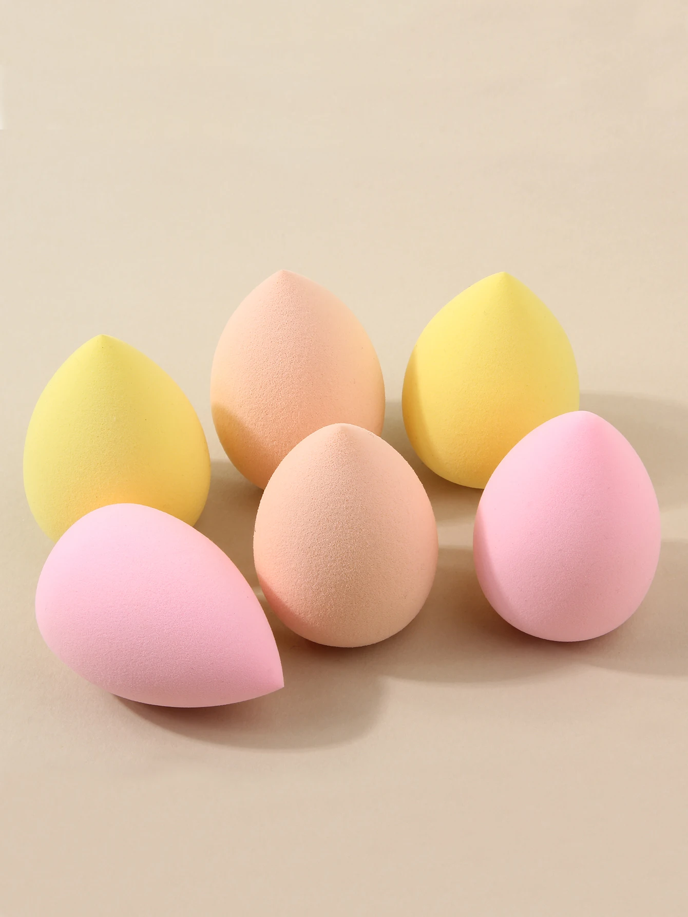 6 قطع من بيضة التجميل الكبيرة، إسفنجة مكياج، بيضة إسفنجية ناعمة ومرنة للغاية، أداة مكياج محمولة ومتينة