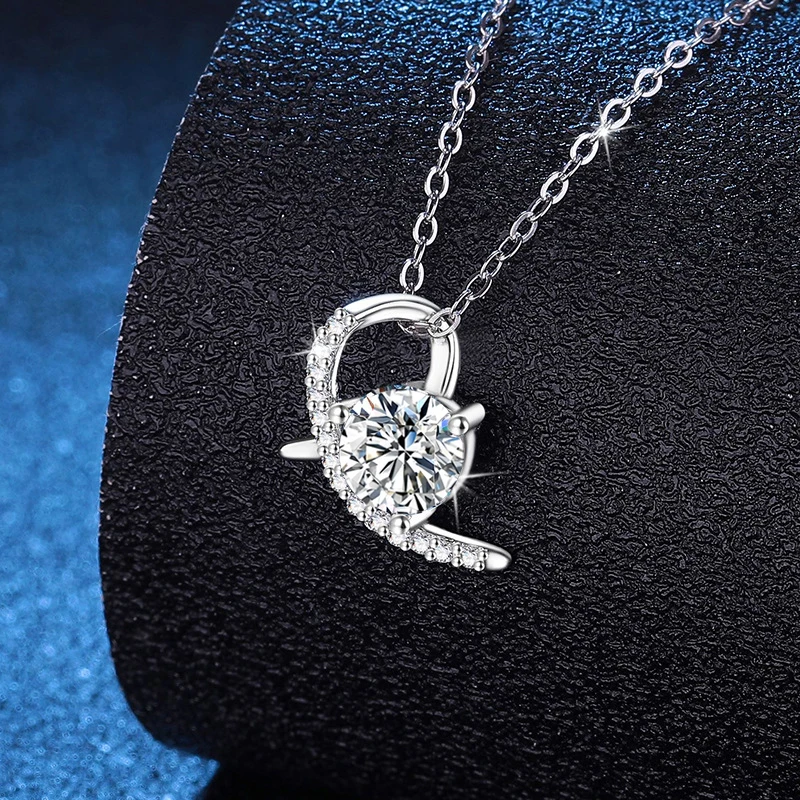 NeeTim 1ct Moissanite Necklace for Women s925 Sterling Silver with White Gold Plated Party Bridal Neck Chain Engagement Jewelry