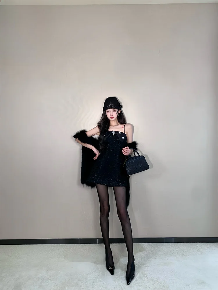 

Original Design Pitao Strap Dress Elegant Fashionable Women's Set Student Uniform Work Outfit Perfect for Autumn Season