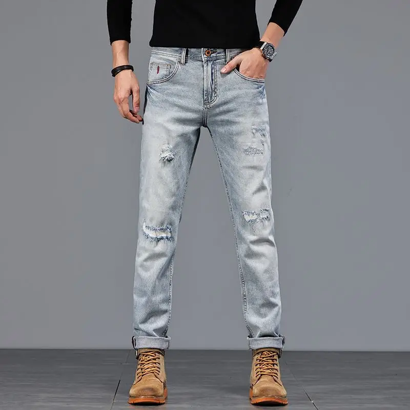 

2025 Spring/Summer Elastic Piercing Light Blue Jeans Casual Comfortable Versatile Small Straight Leg Pants Ripped Men jeans