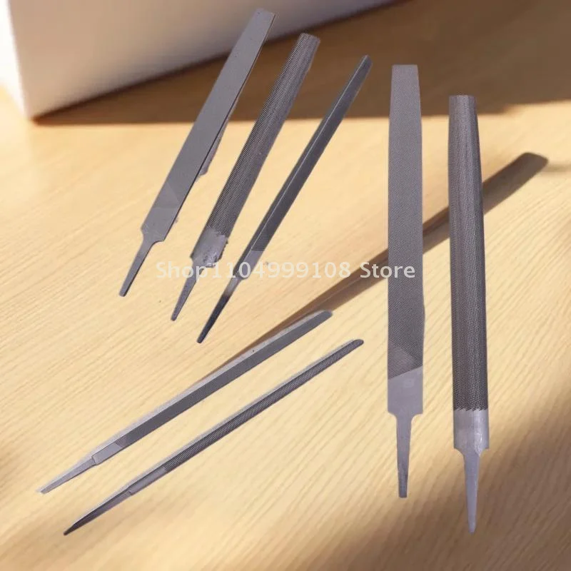 مجموعة مبرد إبرة مكونة من 5 قطع، ملفات يدوية فولاذية مع ملفات مربعة ومستديرة ونصف دائرية وملفات مثلثة