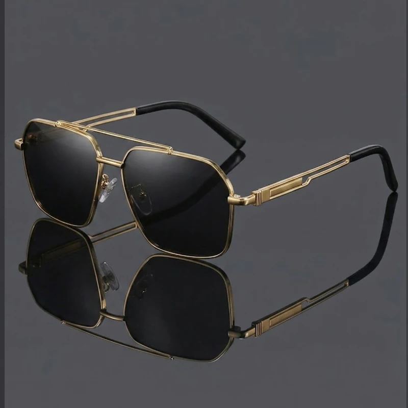 Modische Retro-Sonnenbrille mit polarisiertem und UV-geschütztem Glas, geeignet für tägliche Ausflüge.2026