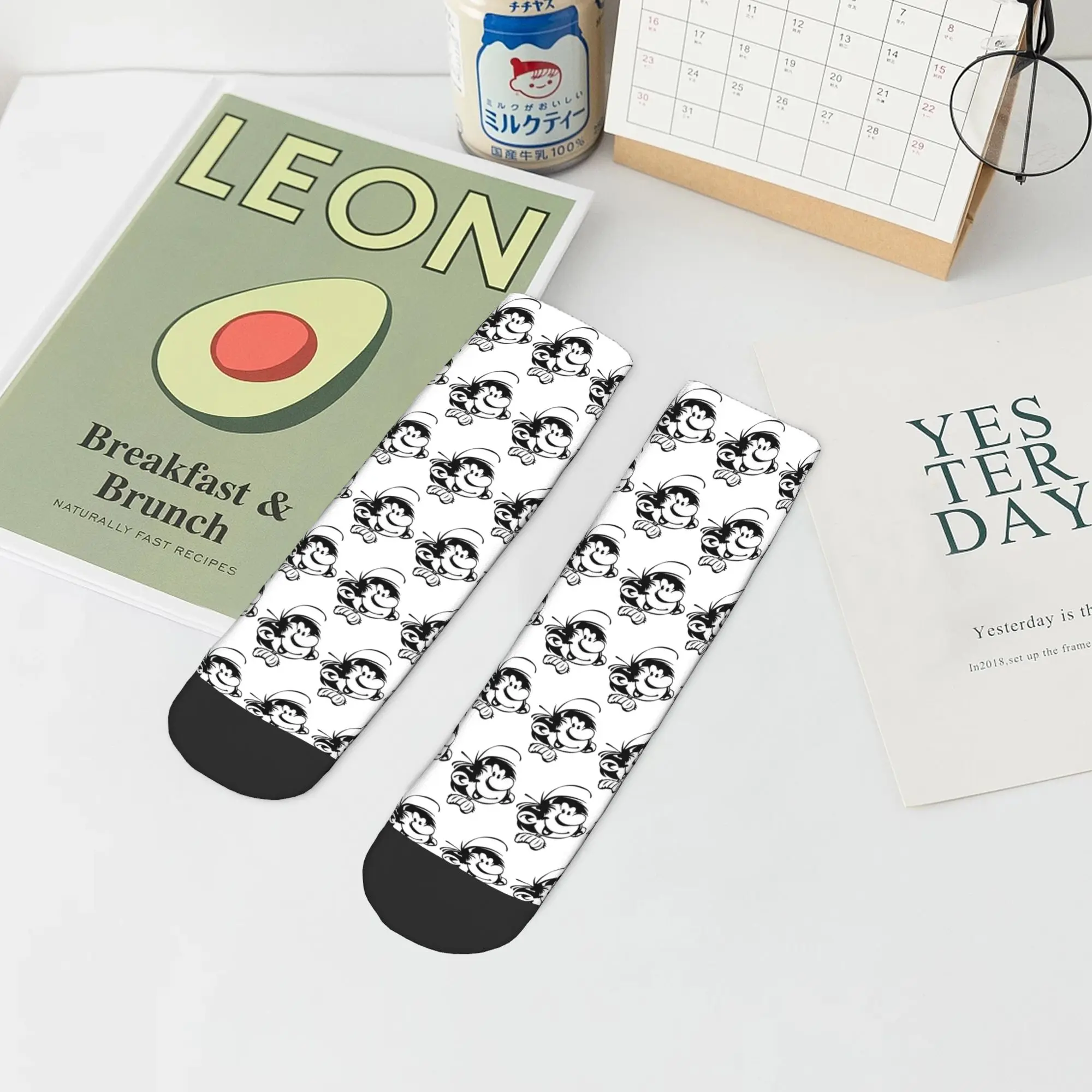 

Носки Gaston Lagaffe Big Ben Head Socks Harajuku, супермягкие носки на все сезоны, аксессуары для мужчин и женщин, подарки
