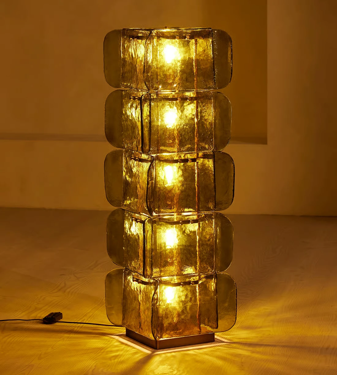 Green Glass Floor Lamp Luxurious Living Room Bedroom Green Creative Decorative Floor Lamp Creative Hollow Glass Standing Light