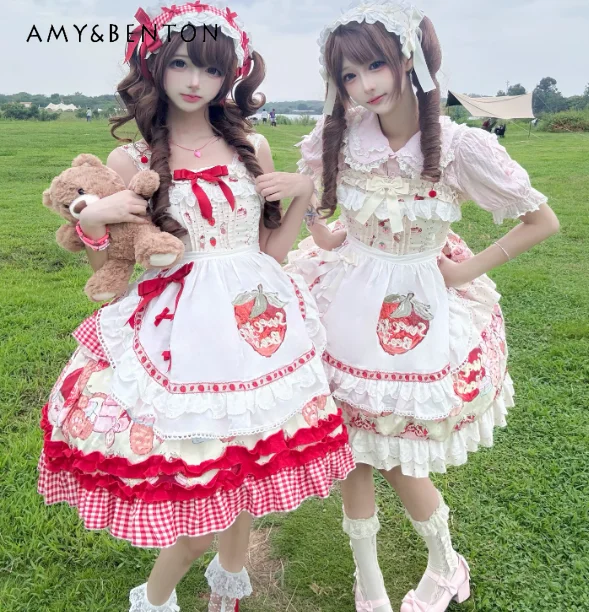 

Летний новый женский комплект: милое платье-сарафан в стиле Лолита с мультяшным принтом, короткое, облегающее, с завышенной талией, бежево-красное, с повязкой на голову и фартуком