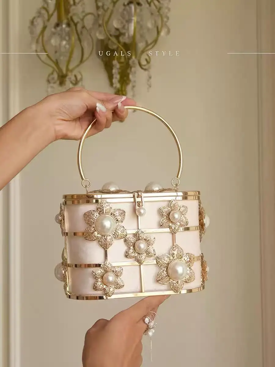 럭셔리하고 정교한 여성 핸드백, 패션 비즈 장식 연회 가방, 웨딩 파티 클러치 지갑, 메탈릭 이브닝 백, 숄더백