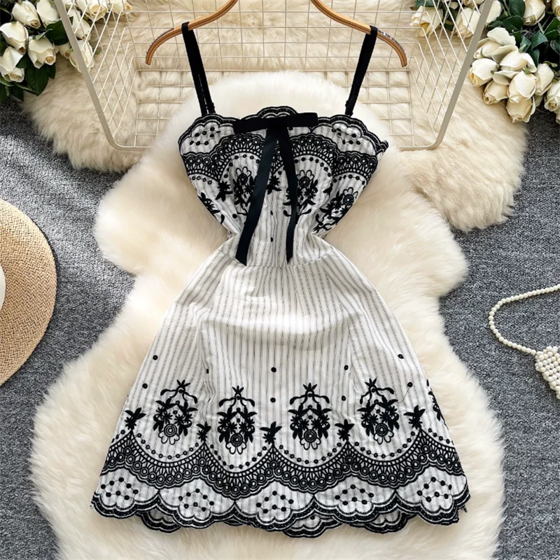 French Retro Hollow Embroidery Suspender Strap Mini Dress Summer Holiday Resort Style Bow Lace Up Back Striped Slip Camis Dress
