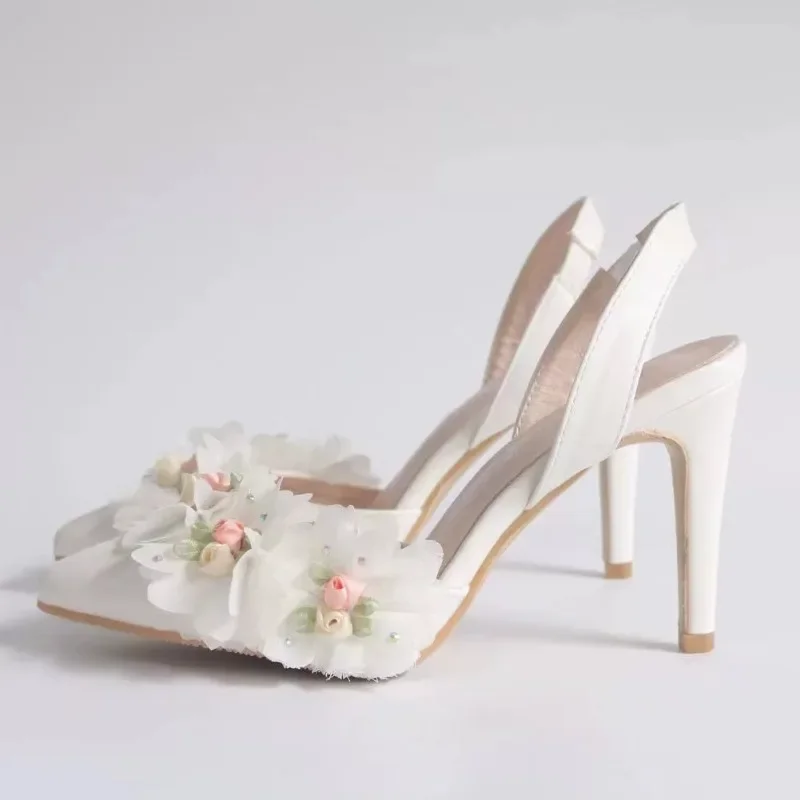 Pointed Casual Single Shoes Sweet White Flower Sexy Dress Wedding Shoes Women Sling Baotou High Heels Floral Sandals 2024