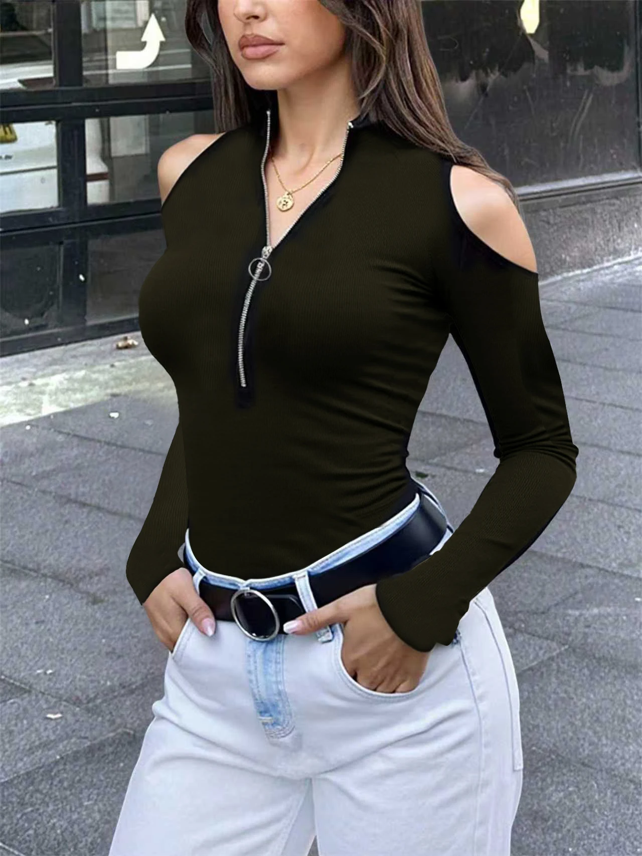 

A new and fashionable solid-color off-the-shoulder, half-zipper long-sleeved tight-fitting top for women