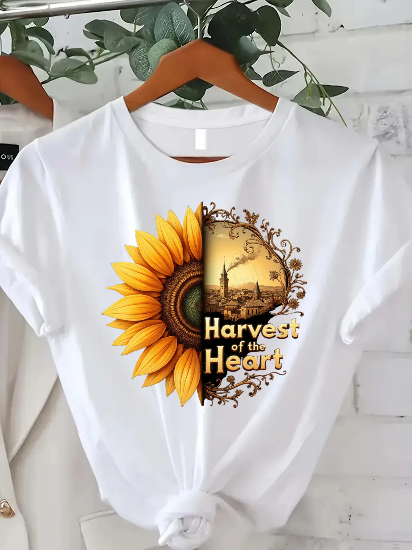 

Удобная женская футболка с принтом «Урожай сердца» Футболка с подсолнухом — винтажный дизайн сцены города»