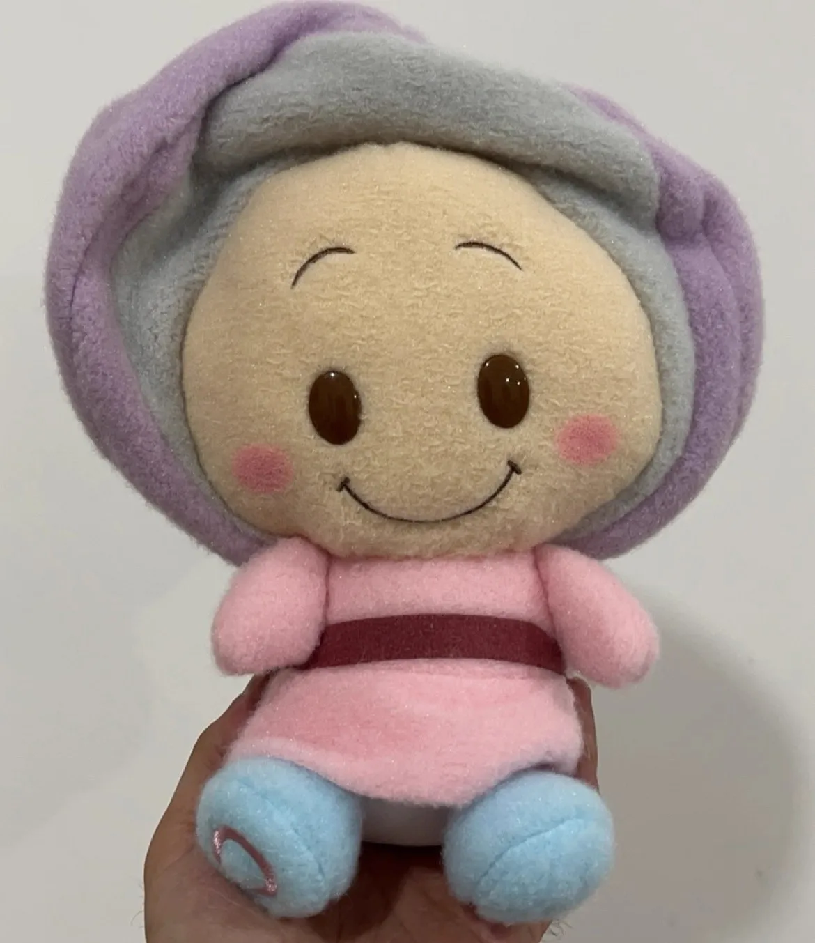 

Новые милые плюшевые игрушки Алисы Young Oyster для девочек, 25 см, детские мягкие игрушки, детские рождественские подарки