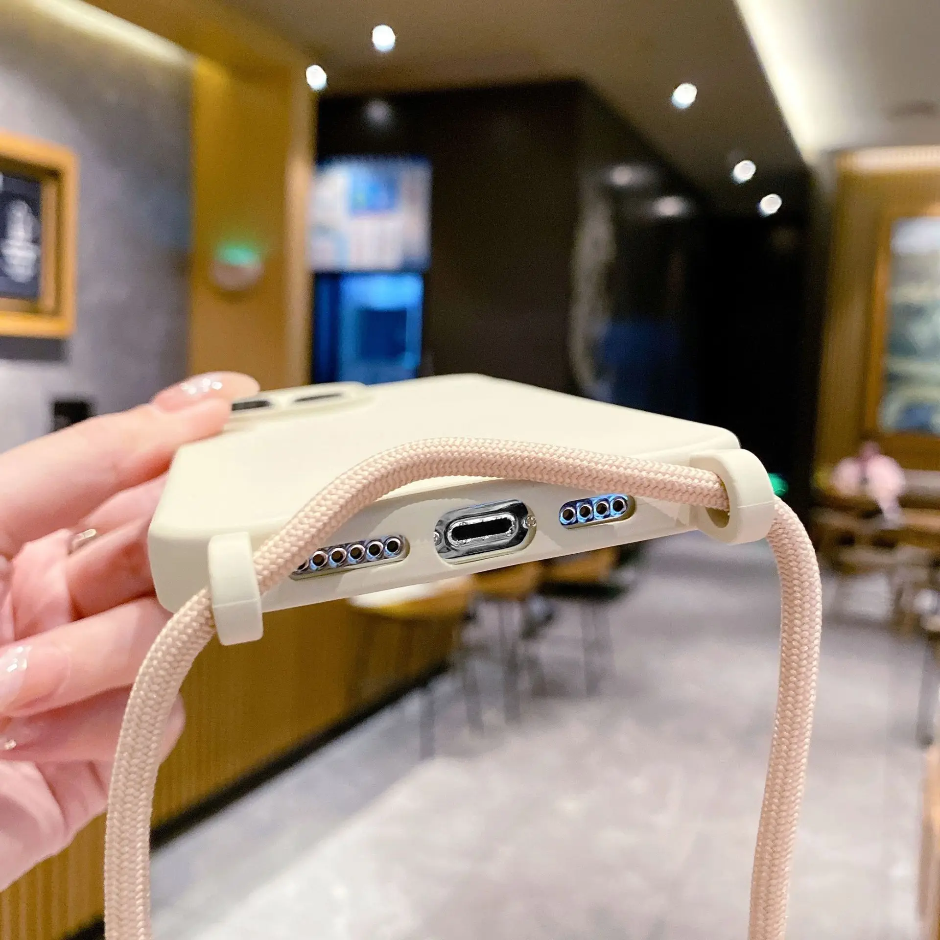 ينطبق على iphone16pro الحبل حالة الهاتف المحمول crossbody xs حالة السائل 7p سيليكون xr أبل شامل 11 #4