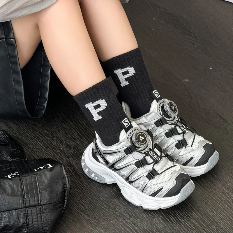 Children's Outdoor Sports Shoes Spring New Rotating Buckle Boys' Outdoor Mountaineering Shoes Girls' Soft Sole Fashion Casual