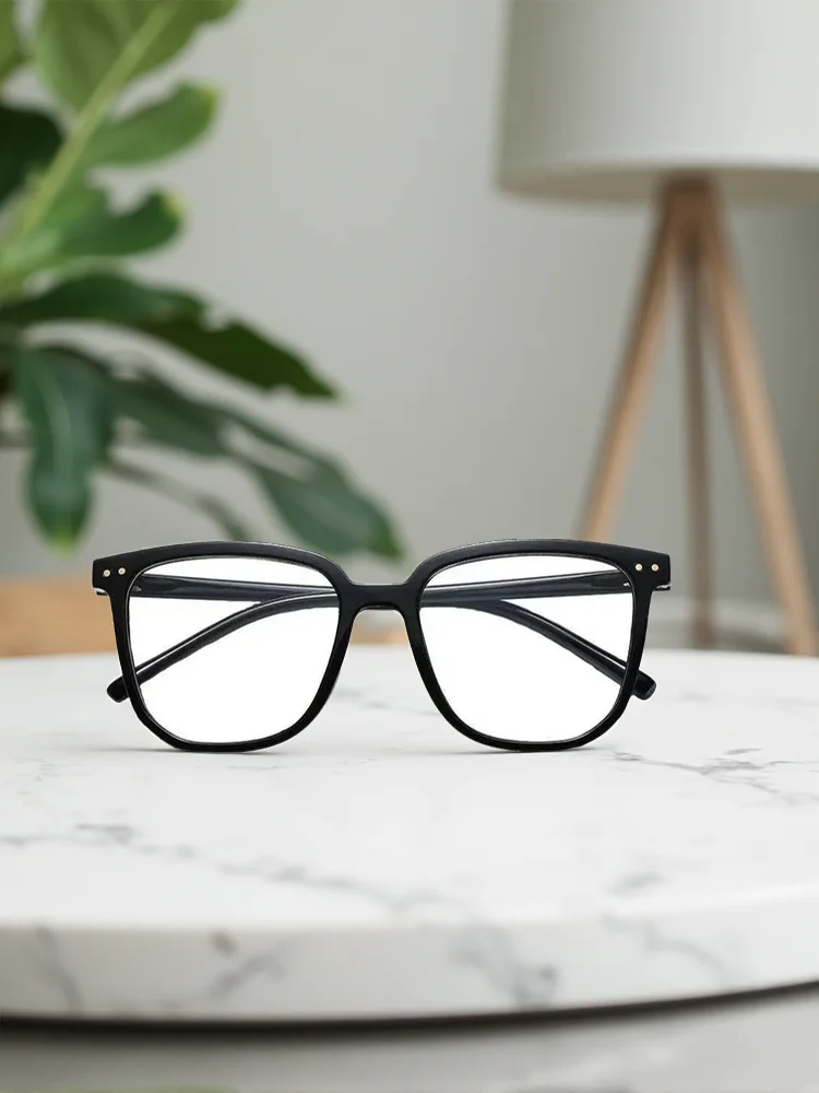 Anti-blue Light Glasses for Women with Regular Eyeglass Frame Finished Retro Flat Light Frame