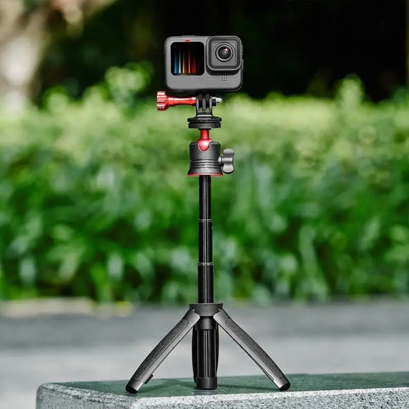 

Handheld Telescopic Tripod with Smartphone Clamp Feature Stable Base for Indoor Outdoor Video Recording Black K1KF