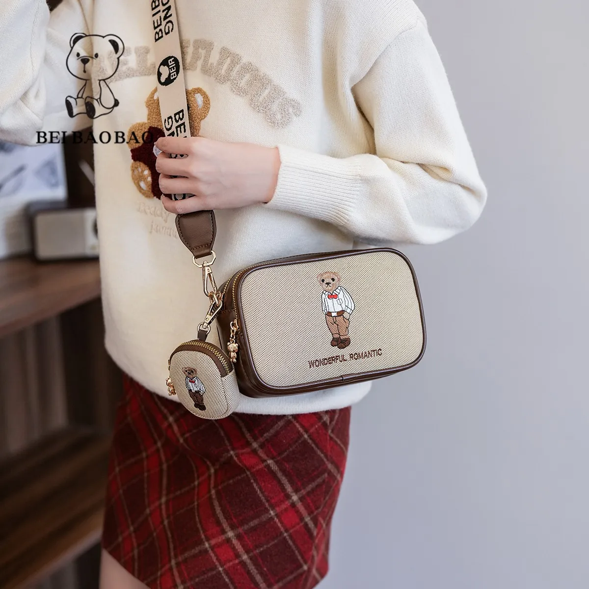 New women\'s shoulder bag crossbody bag handbag bag luxury women Double zipper bear bag Сумки на плече sacs carré brown