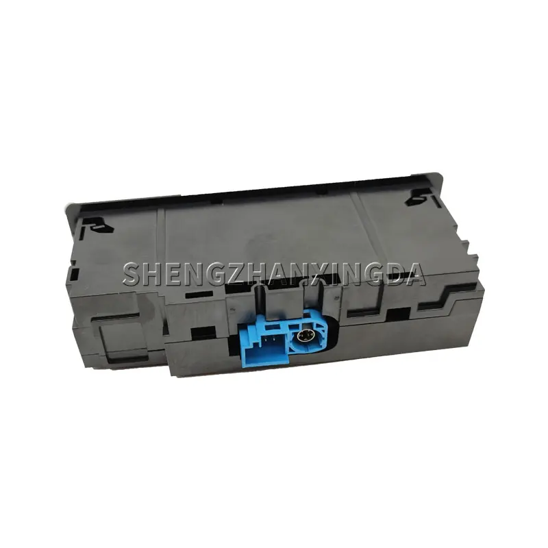 A 2058200226   USB Interface USB Plug Sd Card Reader Shengzhan Xingda Is Suitable for Mercedes-Benz W205 W253 W213 C180 C260 Glc200 E180