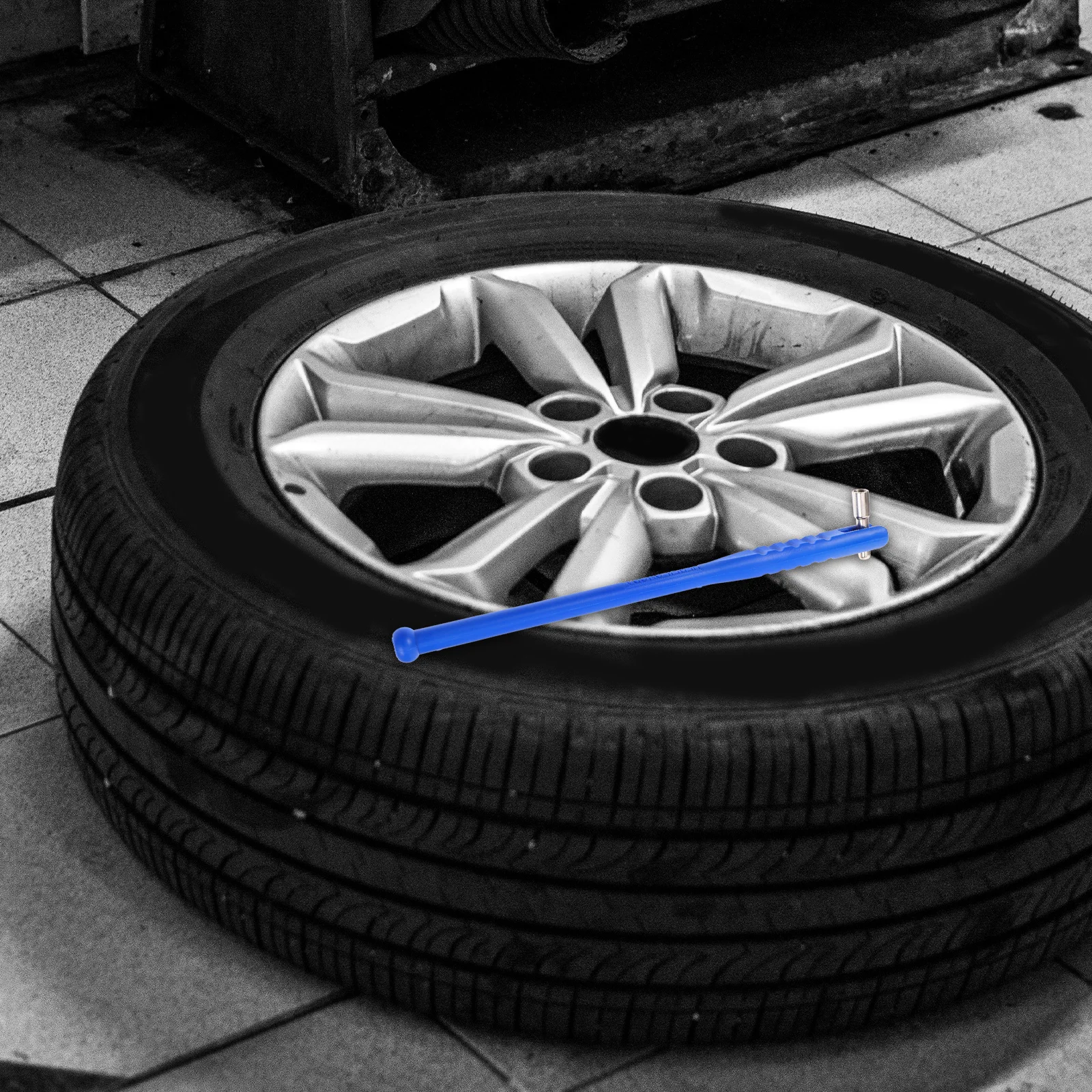 

1 set Valve Stem Puller Core Remover Car Wheel Repair Tool Kit Durable Stems Wrench Tire Installer Accessories