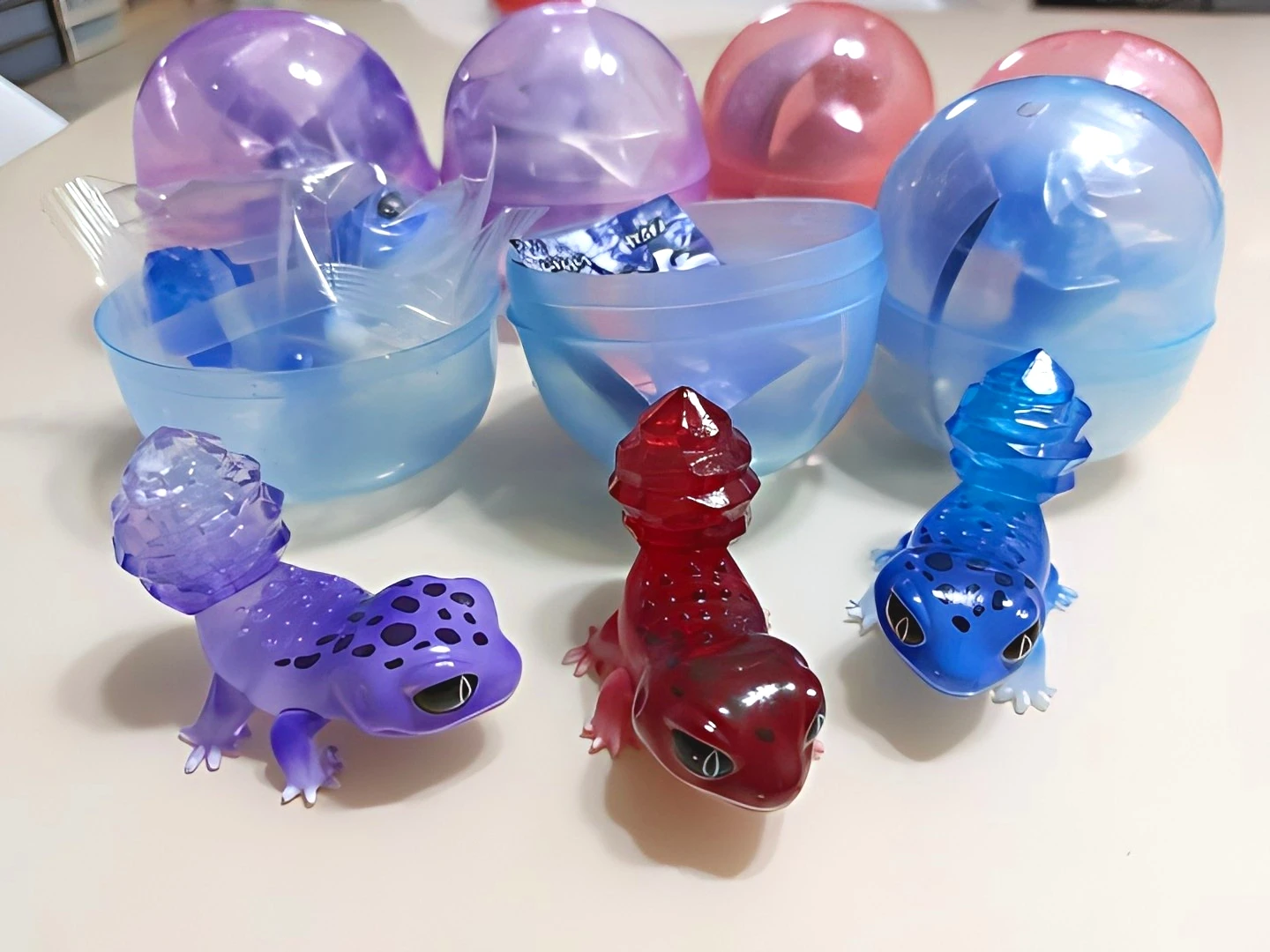 Qualia capsule toys cute kawaii Crystal Leopard Gecko Mascot Figure translucent lizards miniatures Reptiles gashapon figures view 6