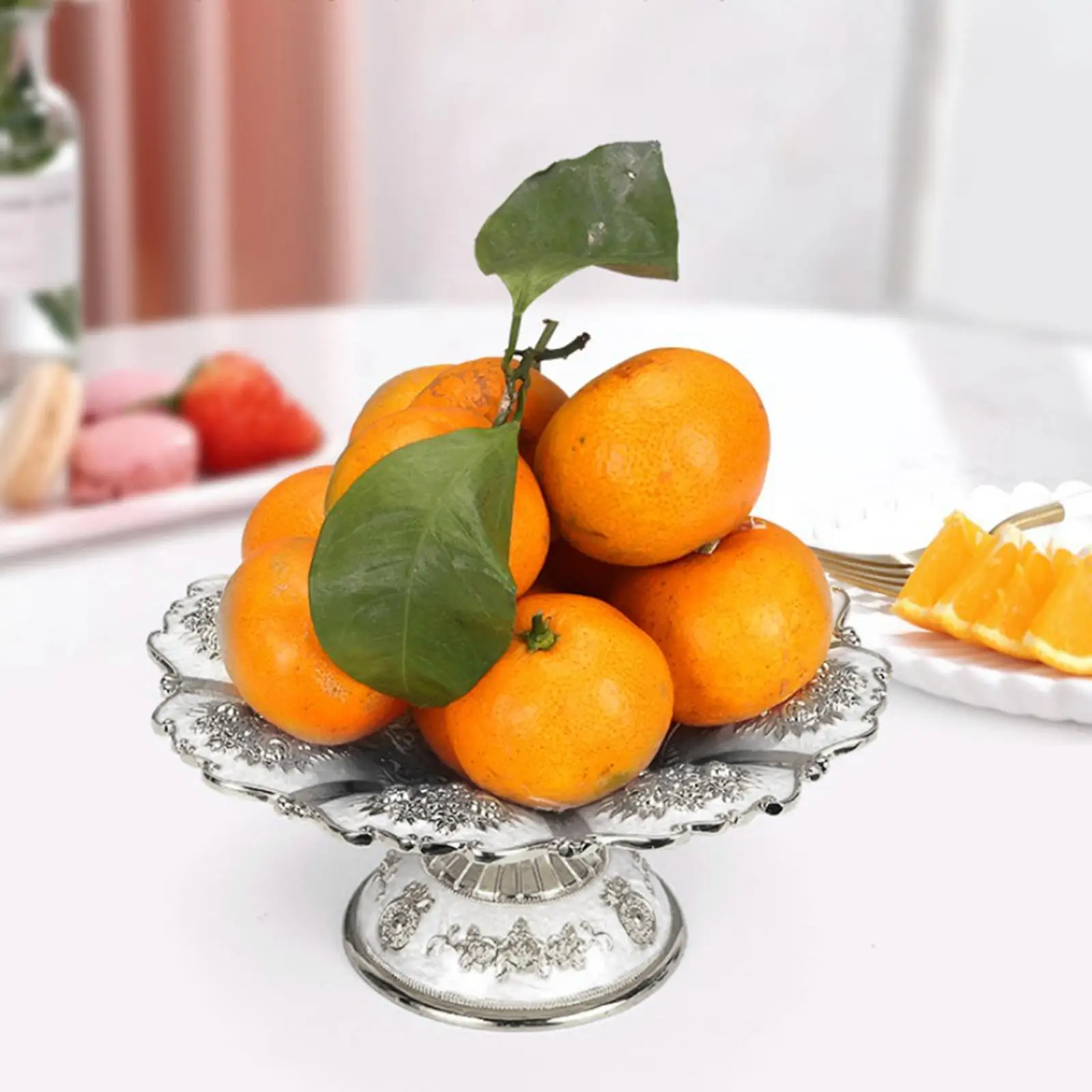 Splendido supporto per torta che serve modello in rilievo con base per la decorazione del barretta di caramelle