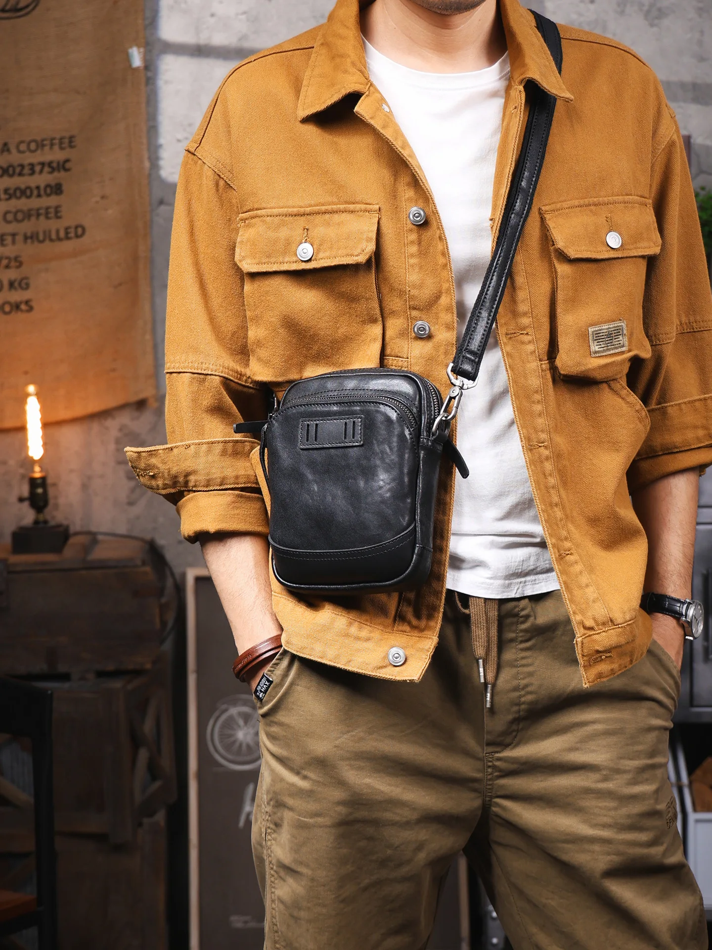 weekends daily luxury vegetable tanned cowhide men's black shoulder bag casual handmade genuine leather small crossbody bag