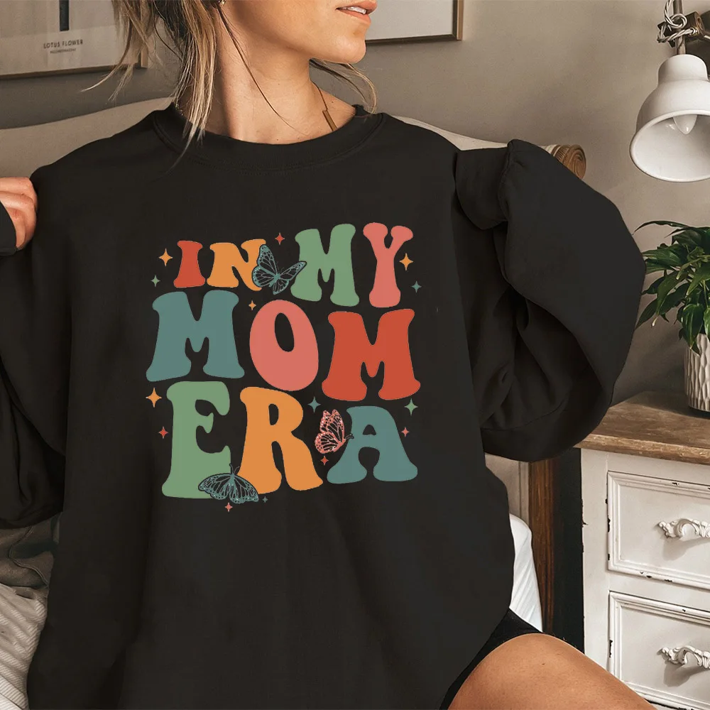 N My Mom Era Sweatshirt Mama Sweatshirts Mom Birthday Gift New Mother Shirt Best Mama Sweater Mothers Day Tee Outfits