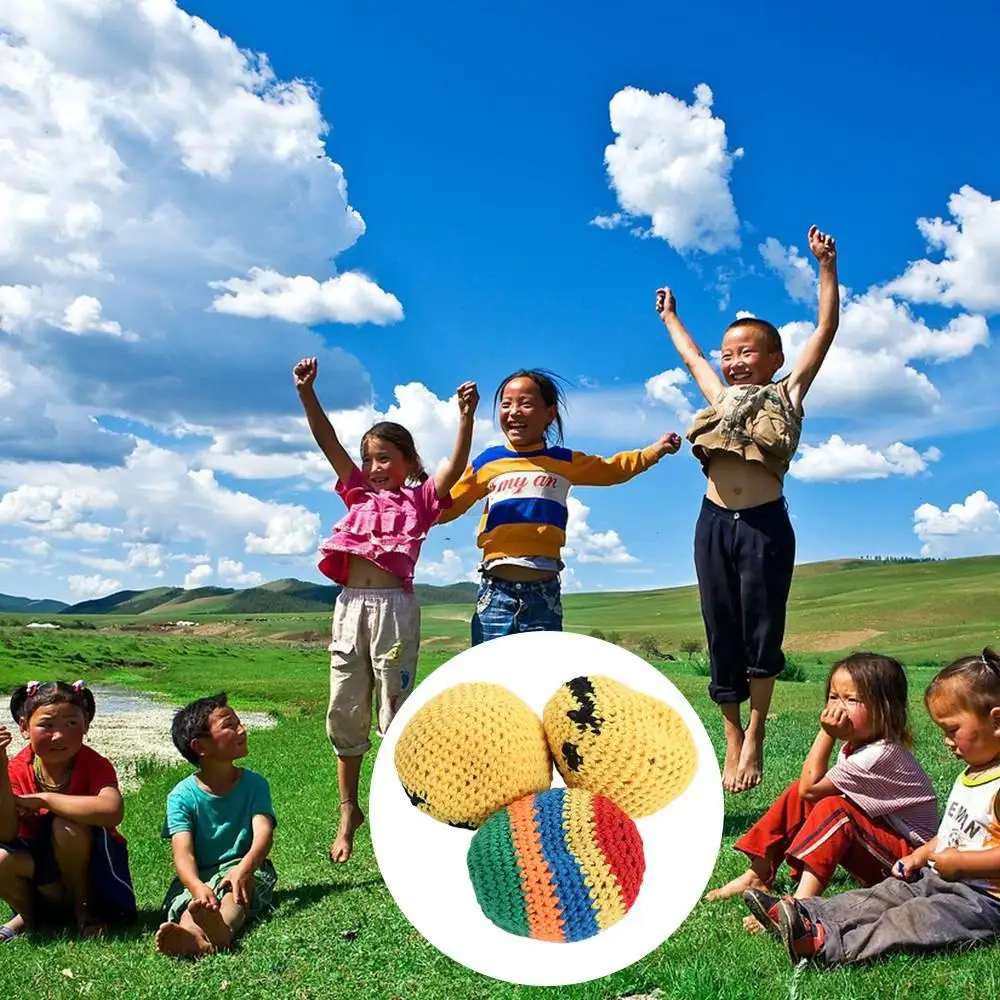 3Pcs Colorful Juggling Balls Random Color Sphere Children Outdoor Toys Sports Toys Mini Knitted Pom-Pom Balls Kindergarten