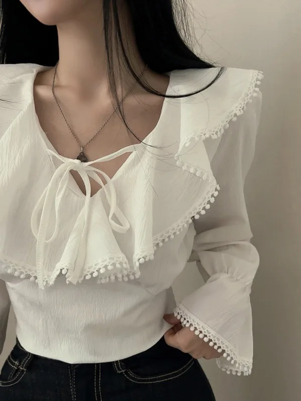 2024 Spring and Autumn New Korean Design Feel Ruffle Edge Flare Sleeves Lace up Waist Shirt Long sleeved V-neck Leisure 4XOH