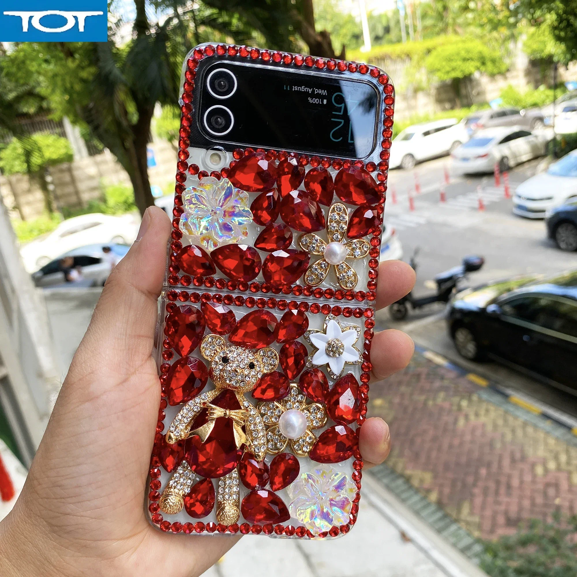 Роскошный чехол для телефона со стразами и милым медведем для Samsung Galaxy Z Flip 6 5 4 3, модные лазерные цветы, красный кристалл, прозрачный чехол из ПК