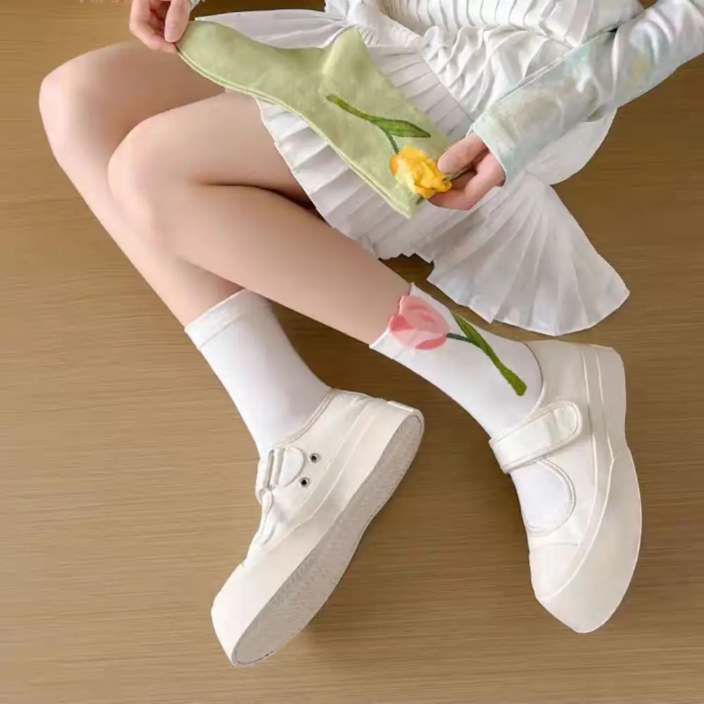 

5Pairs Soft Thin Tulip Flower Socks Sweet Female Hosiery Mid Tube Socks Breathable Socks for Women Girl