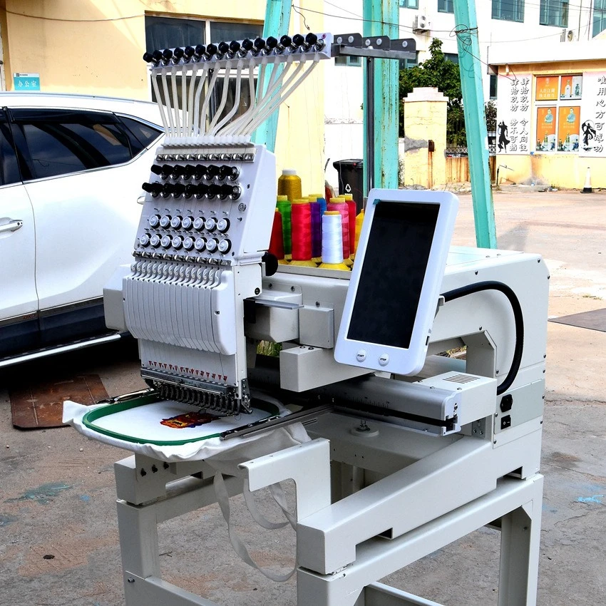Single head computer embroidery machine high precision into clothes and hats embroidery flat embroidery 12 needles 15 needles