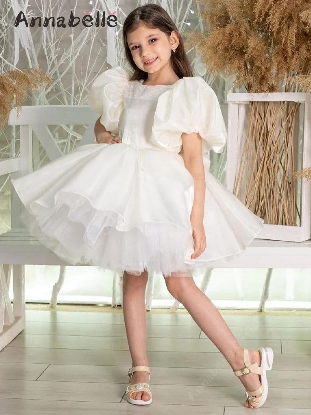 Annabelle Flower Girl Dress Yarn Bubble Sleeved lunghezza al ginocchio abiti gonfi per le donne Party Wedding Evening