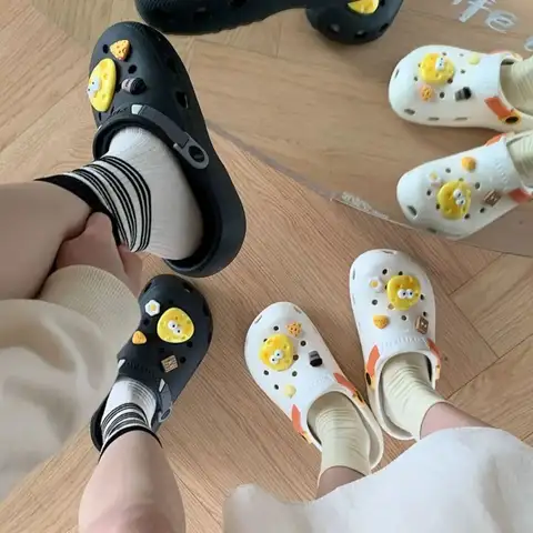 남성 여성 여름 겉옷 미끄럼 방지 Baotou 비치 샌들 귀여운 만화 eva 부드러운 바닥 속이 빈 신발 빵 소프트