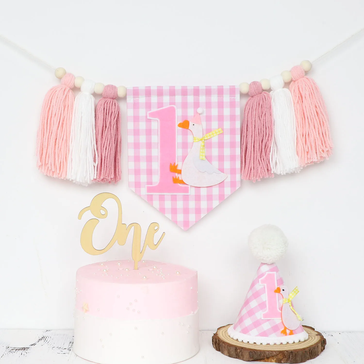 Partydekoration zum 1. Geburtstag mit Gänsemotiv, rosa kariertes Girlandenbanner, Geburtstagshut im Bohemian-Stil, Foto-Requisite zum Geburtstag des Mädchens – Detail 5