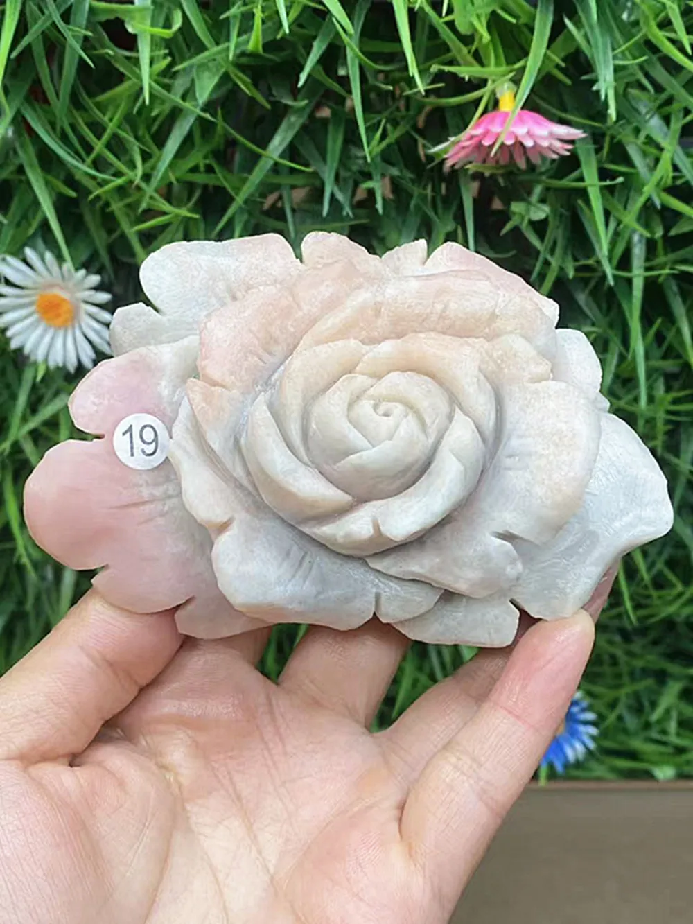 Hand-Carved Natural Quartz Crystal Rose Flower Home Decorative Ornaments for Living Room Bedroom Decor