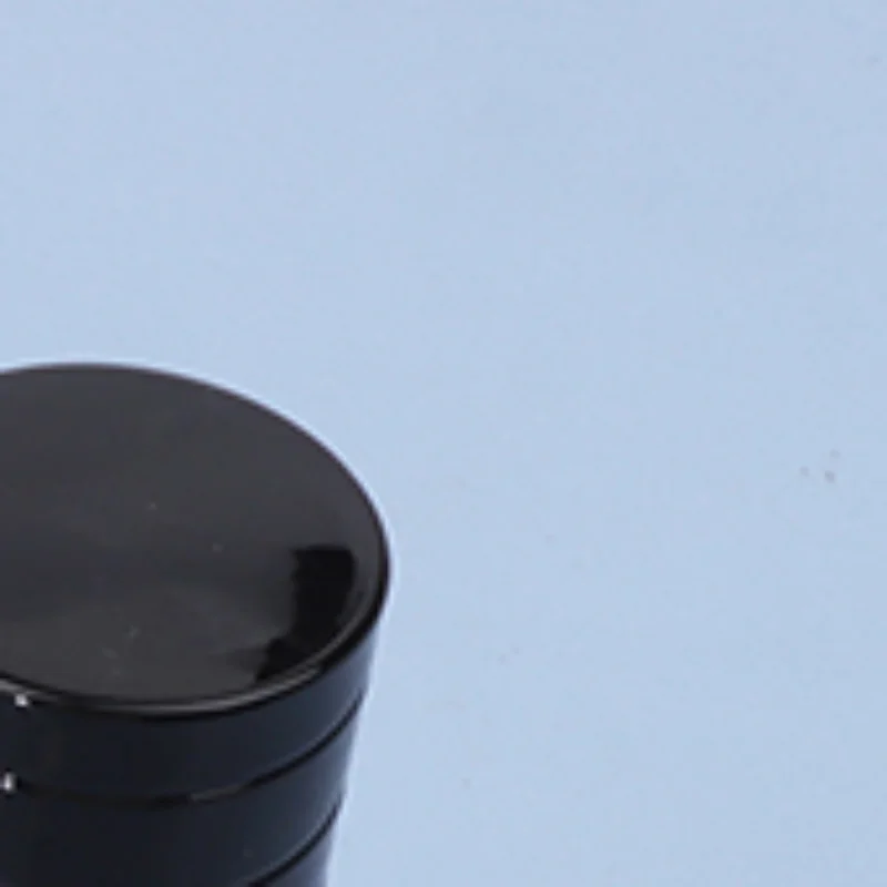 

Набор из 8 предметов для заправки парфюмерии: пластиковые дозаторы, шприцы, трубочки, пипетки, воронки, распылители – необходимые косметические инструменты