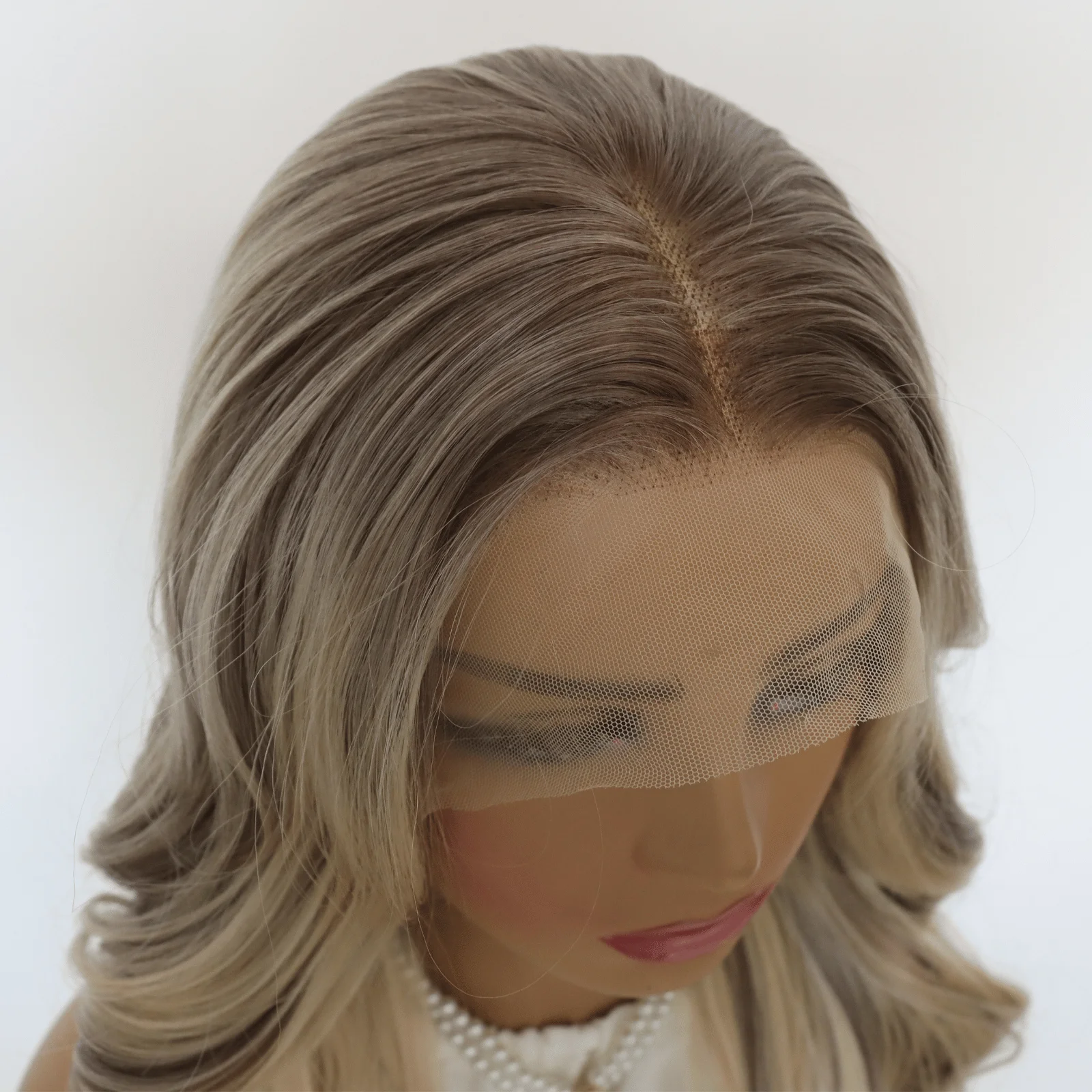 Ombre Highlight Blonde 13x4 Lace Front Wigs Glueless Long Wavy Brown Mixed Honey Blonde Synthetic Lace Front Wig for Women