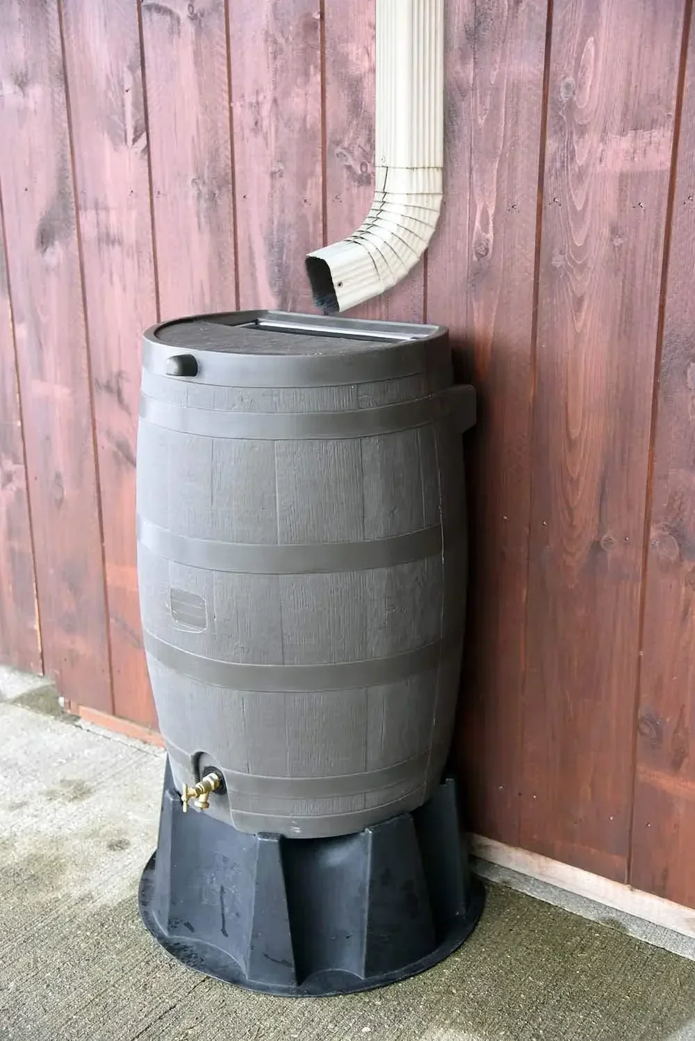 

2024 HOT 50-Gallon Rain Water Collection Barrel with Brass Spigot, Brown