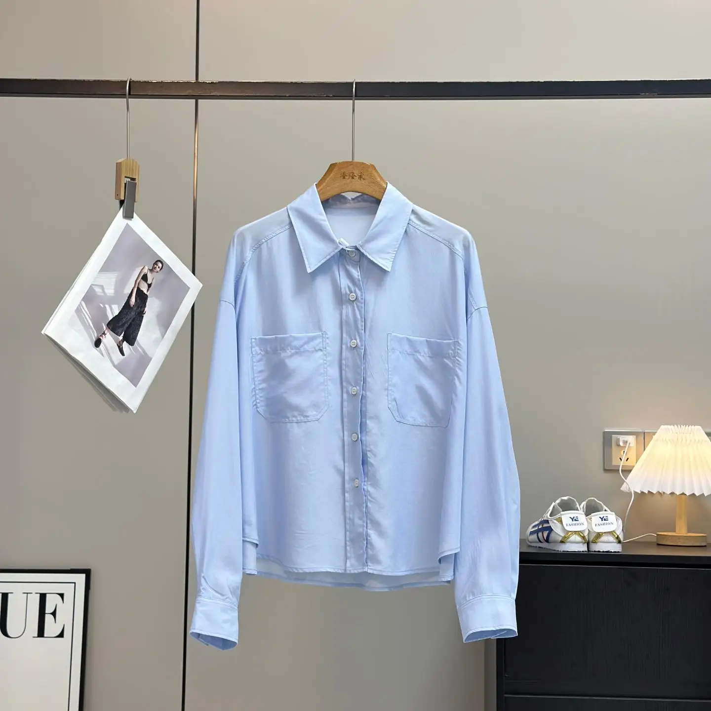 

Casual Loose Women's Shirt with Pocket Sun Protection Breathable Lenzing Fabric Long Sleeve Turn-down Collar Comfortable Fit