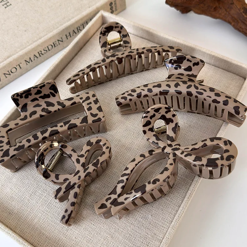 Retro Leopard Print Geometry Hair Claw for Women Temperament Elegant Hairpin Shark Clips Crab Barrettes Fashion Hair Accessories