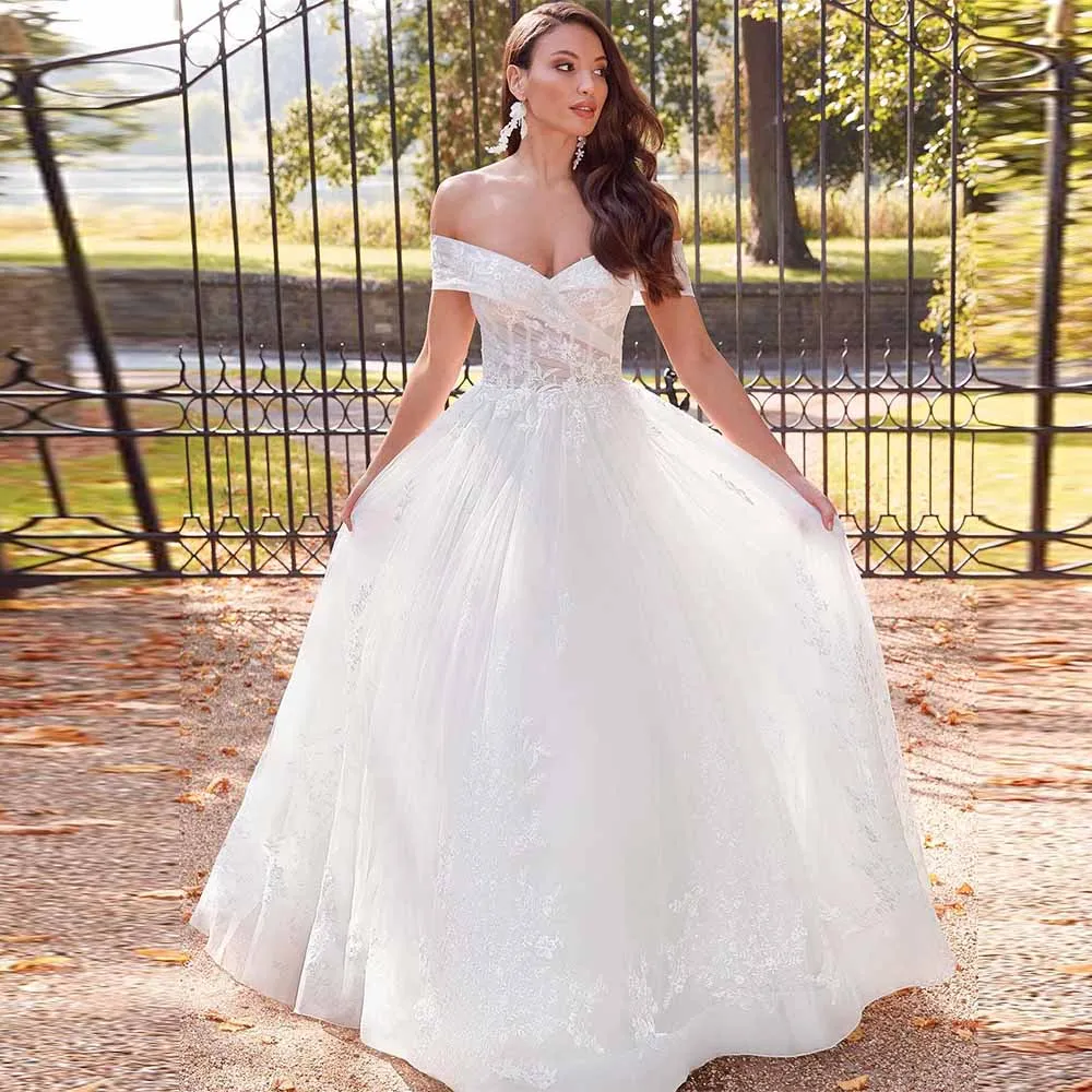 

Charming Wedding Party Dresses Tulle A-line Wedding Dresses Women White Off-the-shoulder Applique Button Wedding Guest Dresses