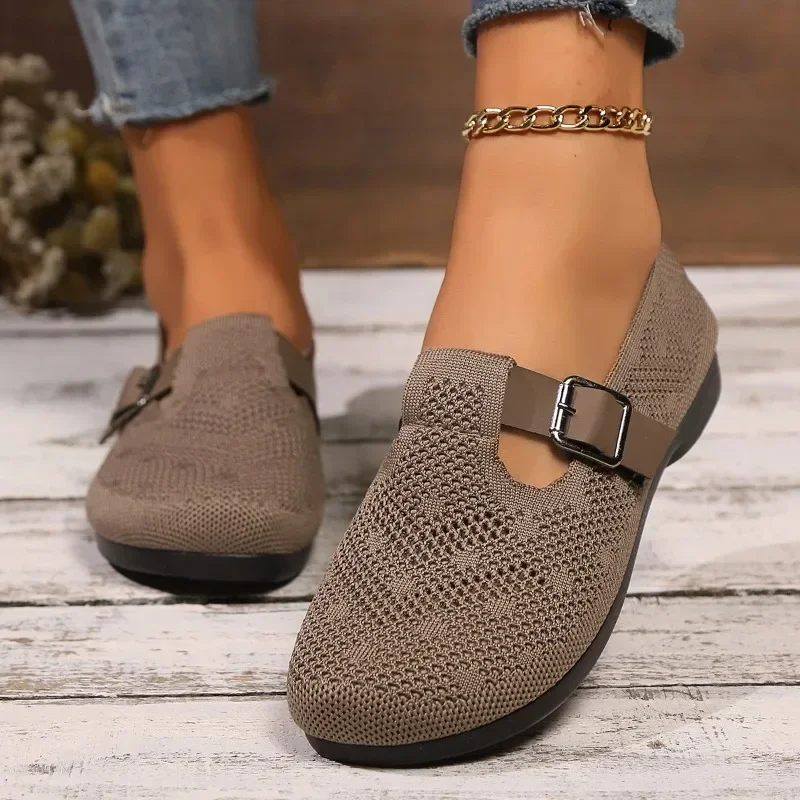 

2024 New High Quality Women's Shoes Fashion Round Head Solid Color Buckle Mesh Outdoor Leisure Breathable Slip on Women's Shoes