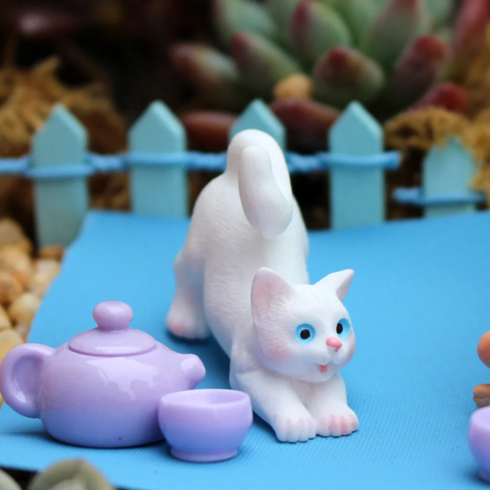 

1Set Resin Cat Fairy Sculpture Garden Micro Cat Outdoor Nest Decoration Teacup Yard Landscaping Ornament Fairy Model